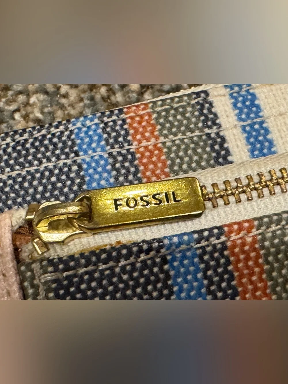 Fossil Striped Canvas Wallet in Pink, Blue, Brown & Cream Fully Zip Around